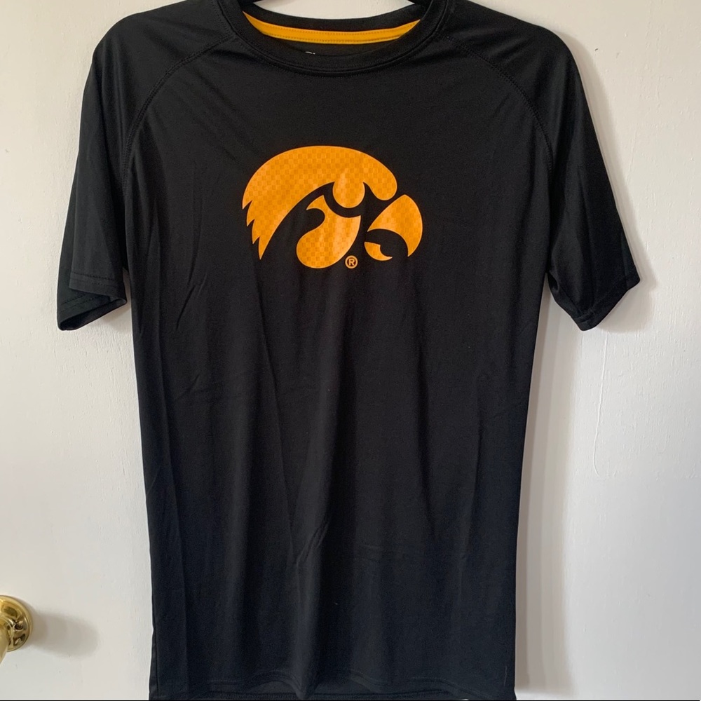 Iowa Hawkeyes athletic top